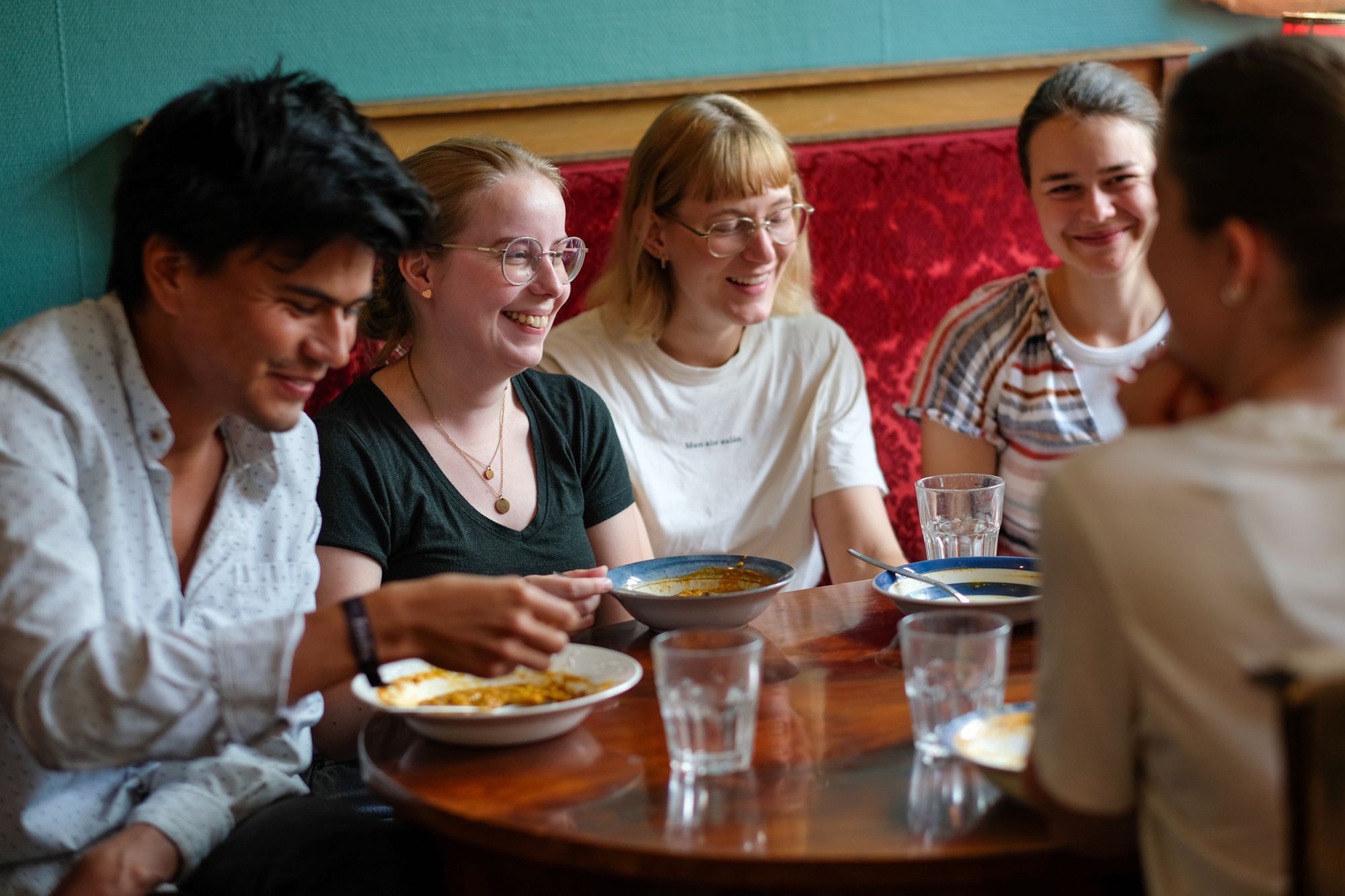 Søndagskafe kl 13-17